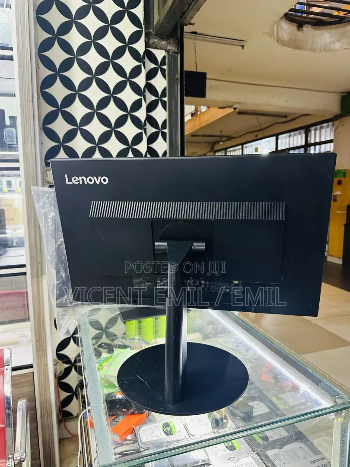 LENOVO Monitor 24inch Ips T24i-10