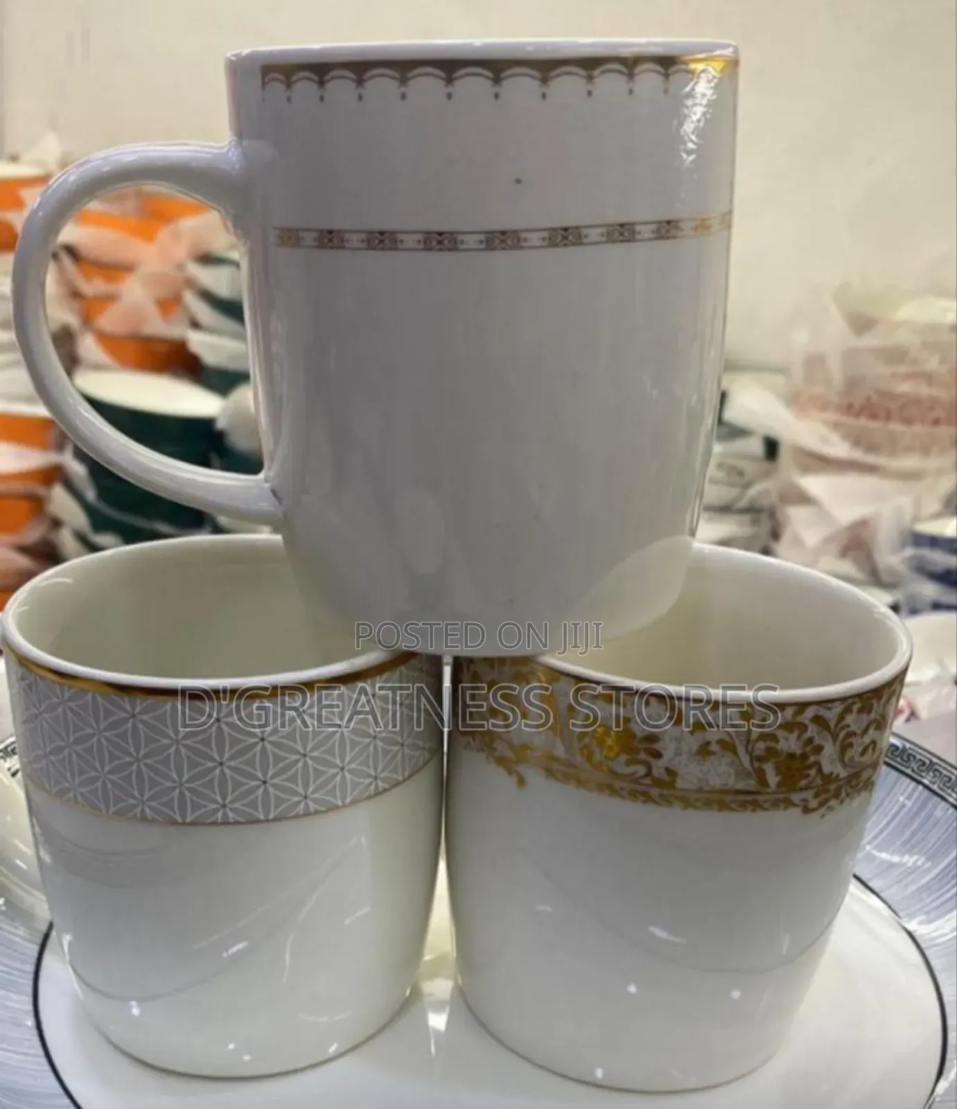 A Dozen of Cups