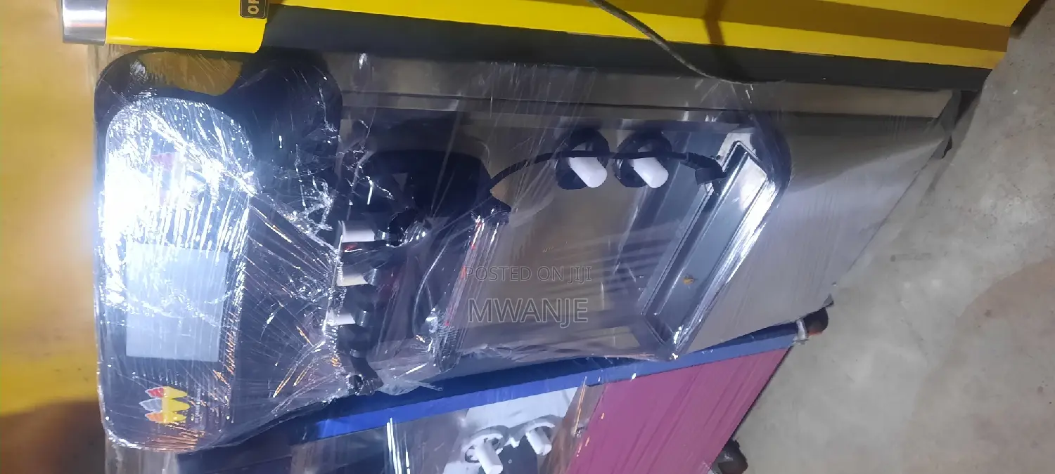 Ice Cream Maker