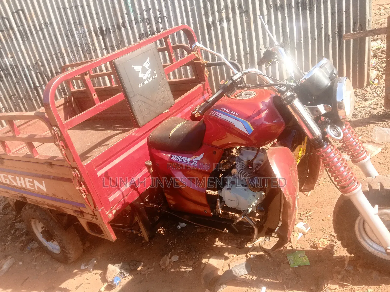 Tricycle 2023 Red