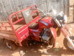 Tricycle 2023 Red