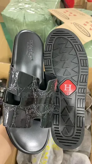 Alithis Leather Sandals