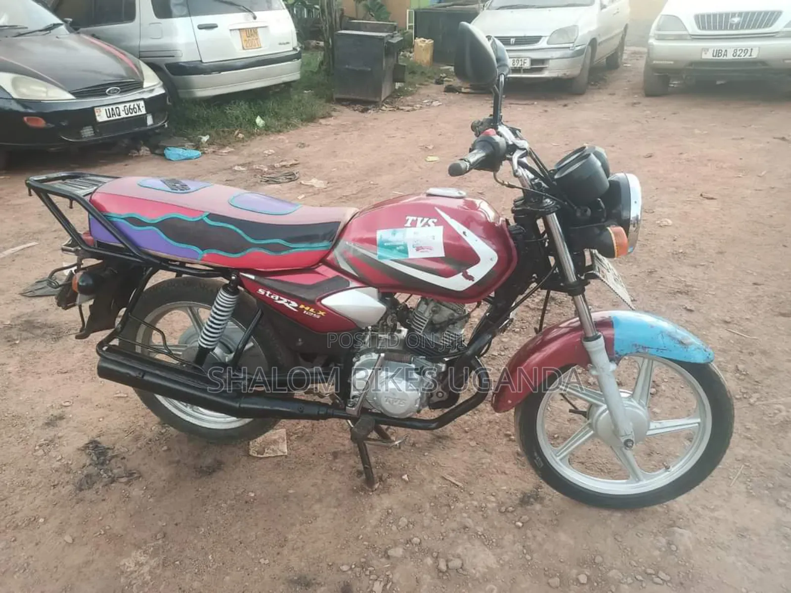 TVS HLX 125 2022 Red