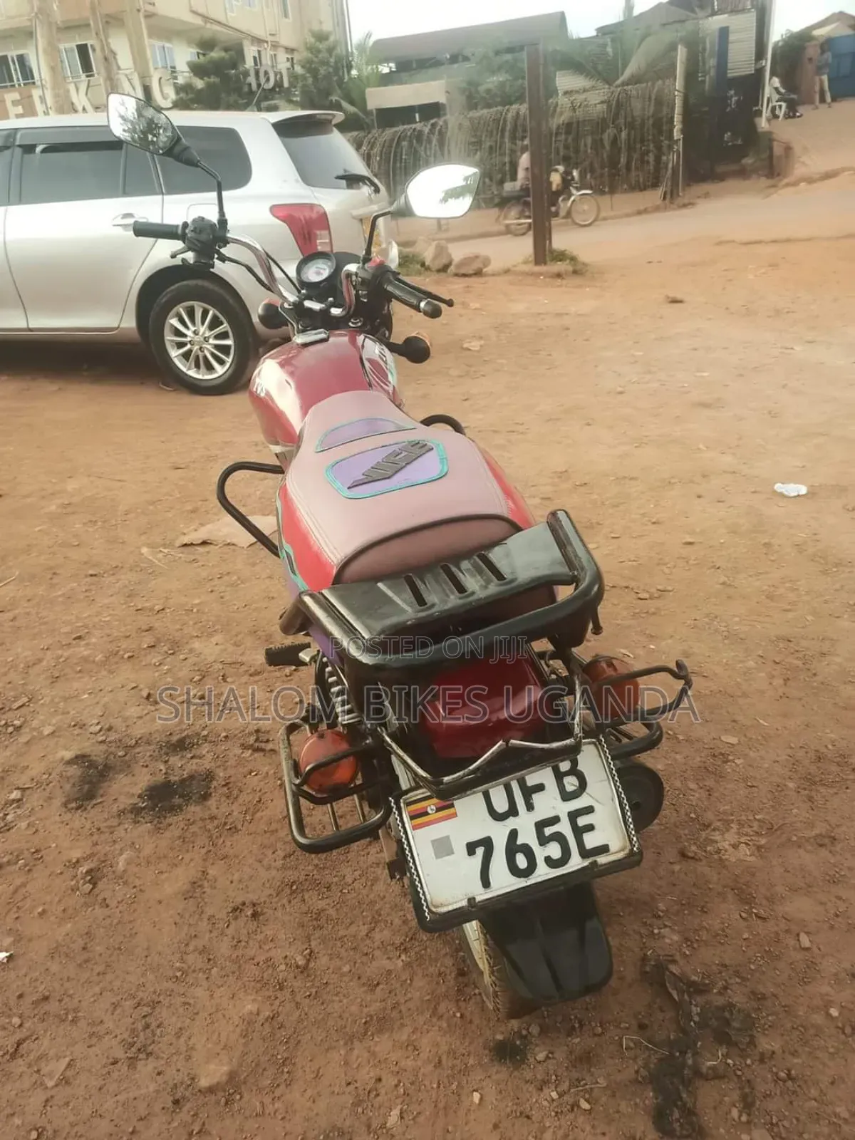 TVS HLX 125 2022 Red