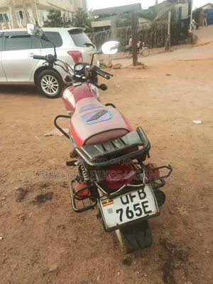 TVS HLX 125 2022 Red