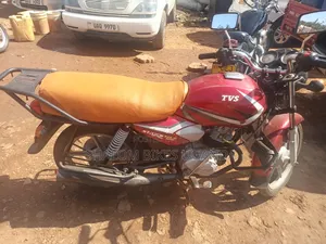 TVS HLX 125 2022 Red