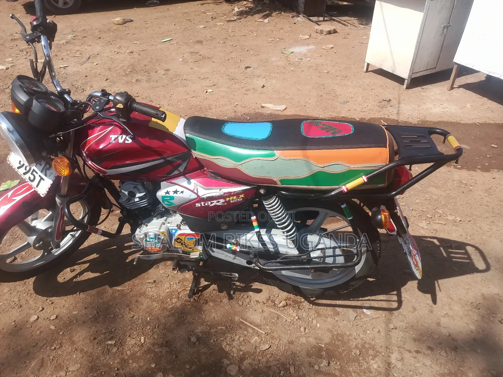 TVS HLX 125 2023 Red