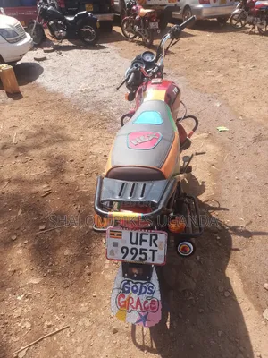 TVS HLX 125 2023 Red