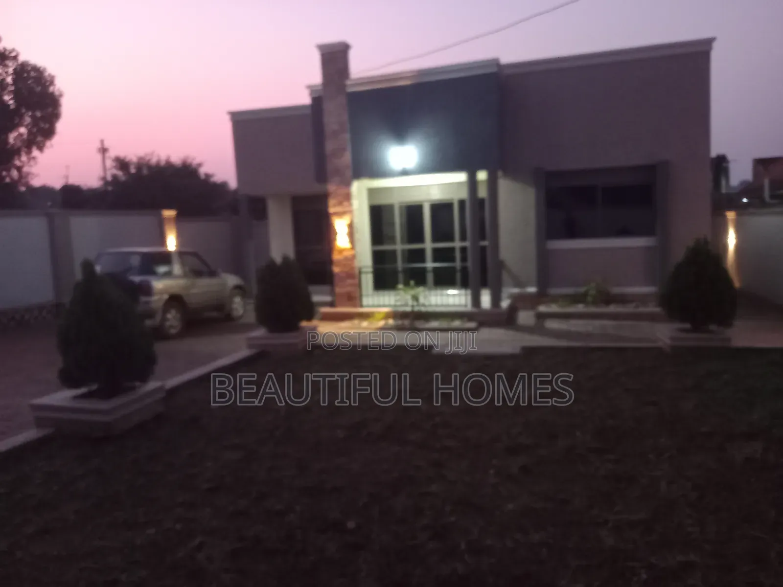 Furnished 4bdrm House in Kira for sale