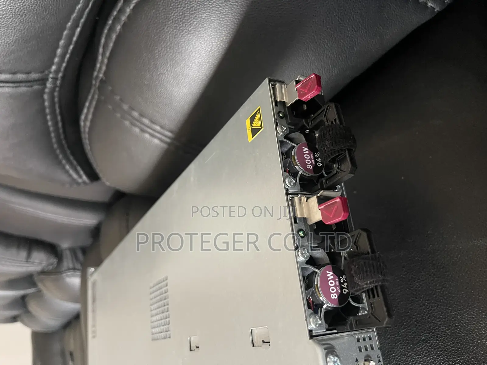Server HP ProLiant DL360 Gen10 32GB Intel Xeon HDD 640GB