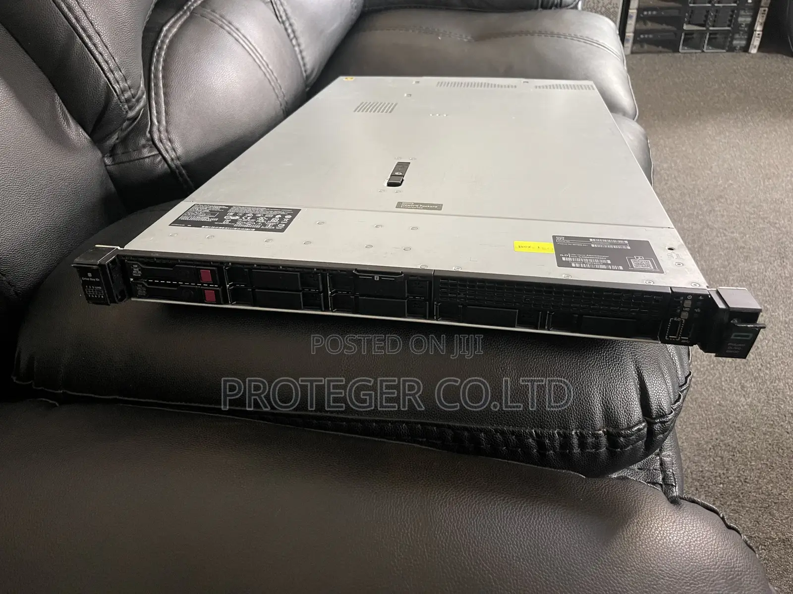 Server HP ProLiant DL360 Gen10 32GB Intel Xeon HDD 640GB