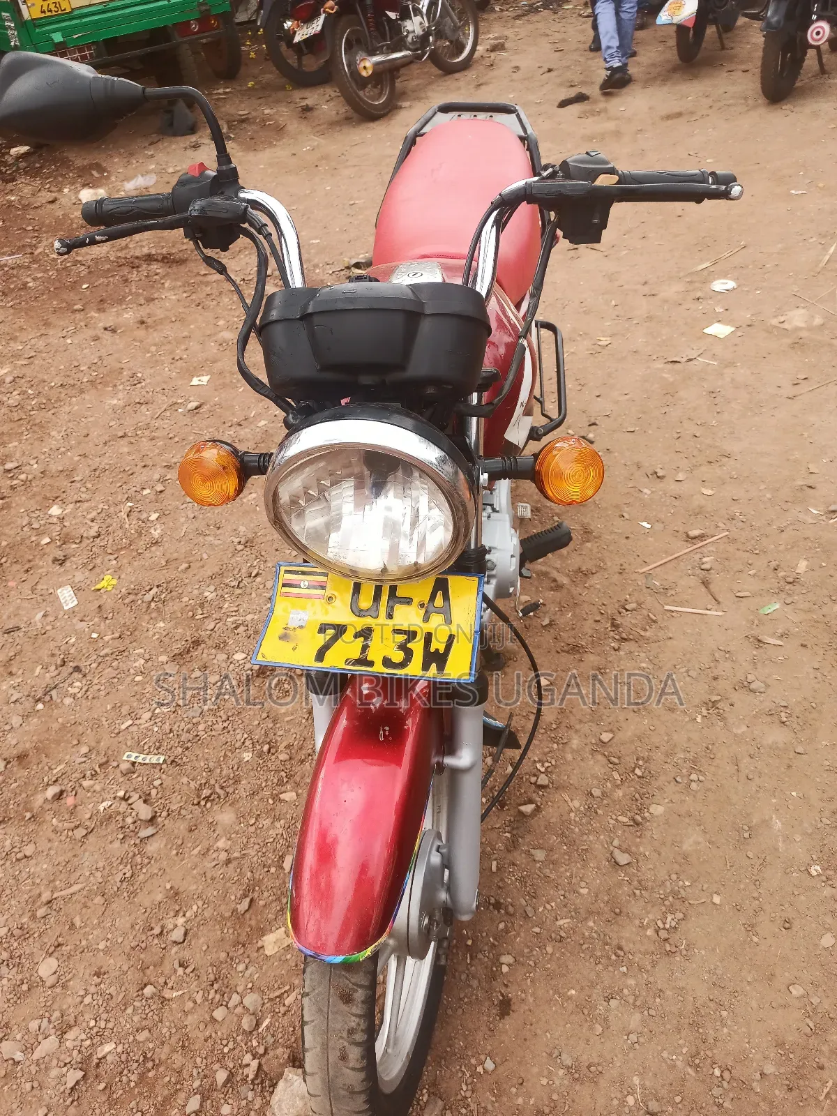 TVS HLX 125 2022 Red
