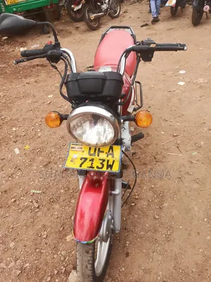 TVS HLX 125 2022 Red