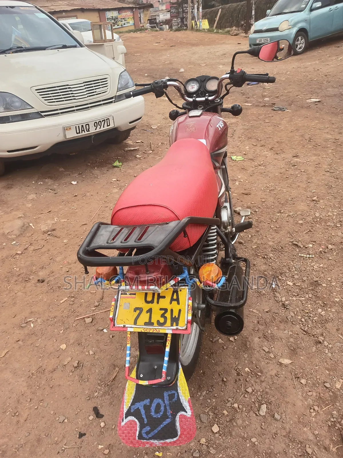 TVS HLX 125 2022 Red