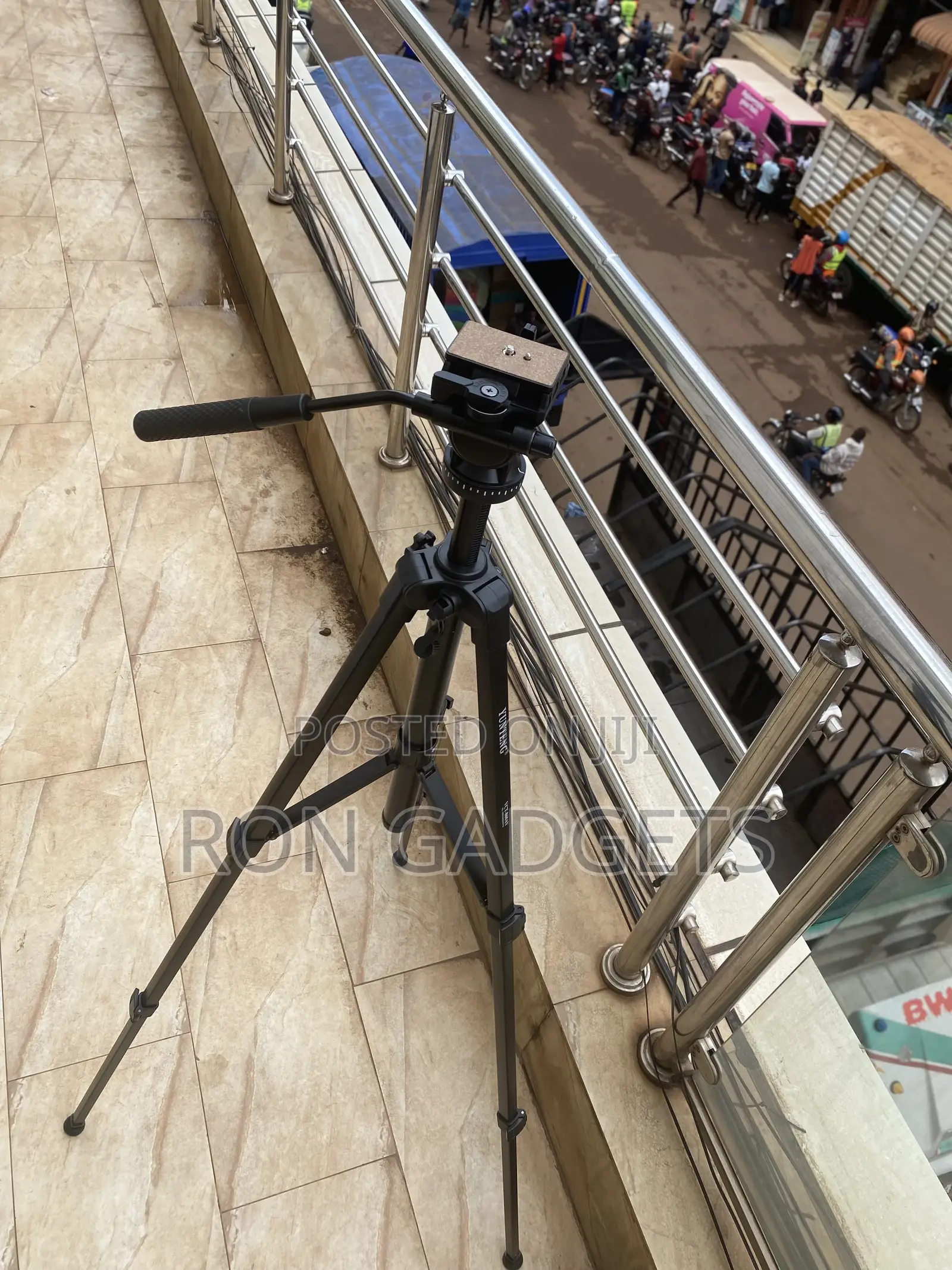Yunteng Camera Tripod