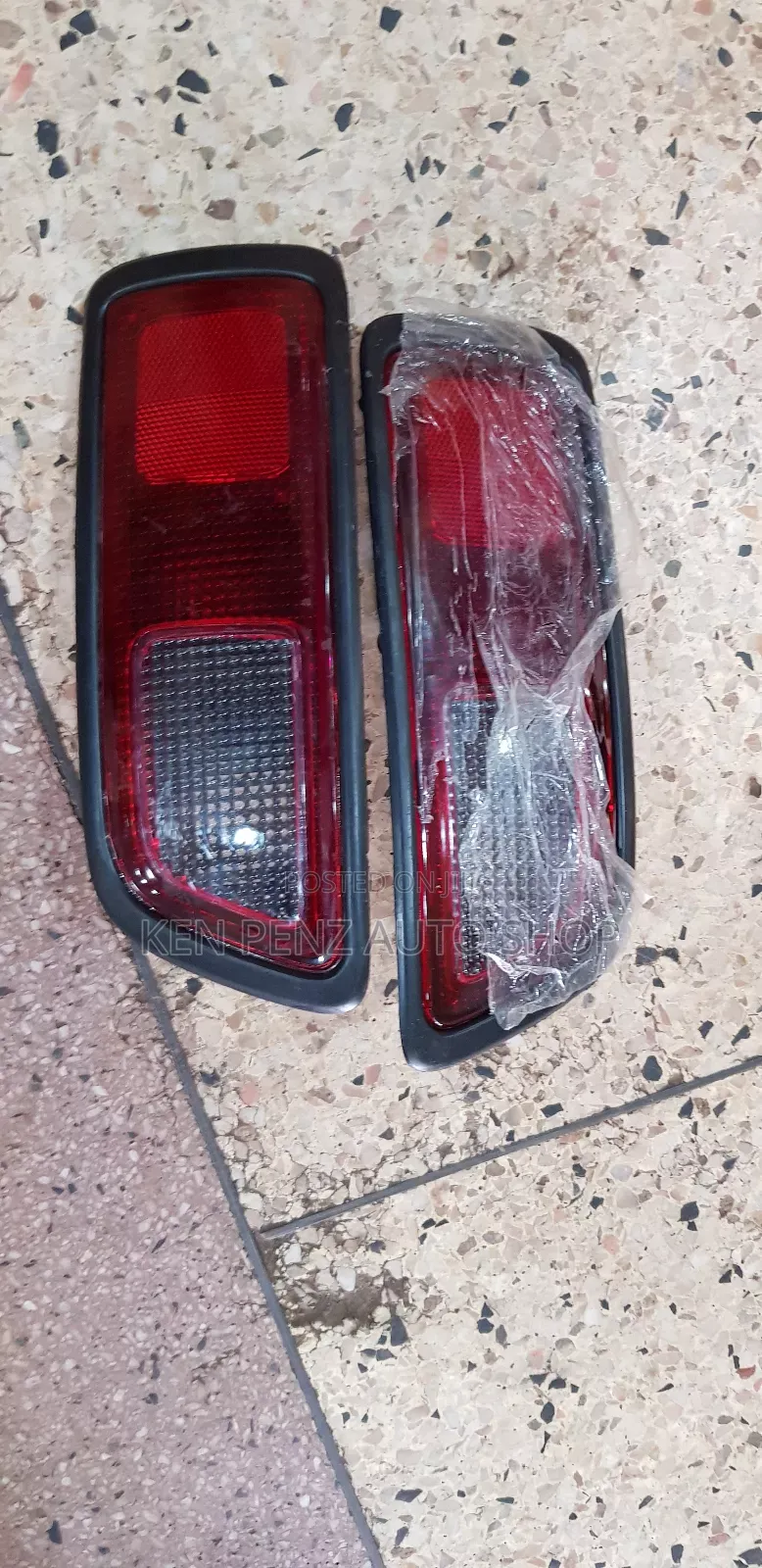 Rear Bumper Light/ Reflector for Landcruiser FJ 120 Ronaldo
