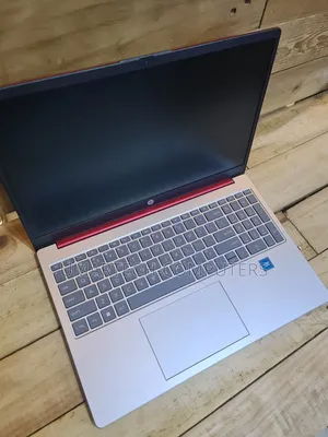 Photo - New Laptop HP 15 4GB Intel SSD 128GB
