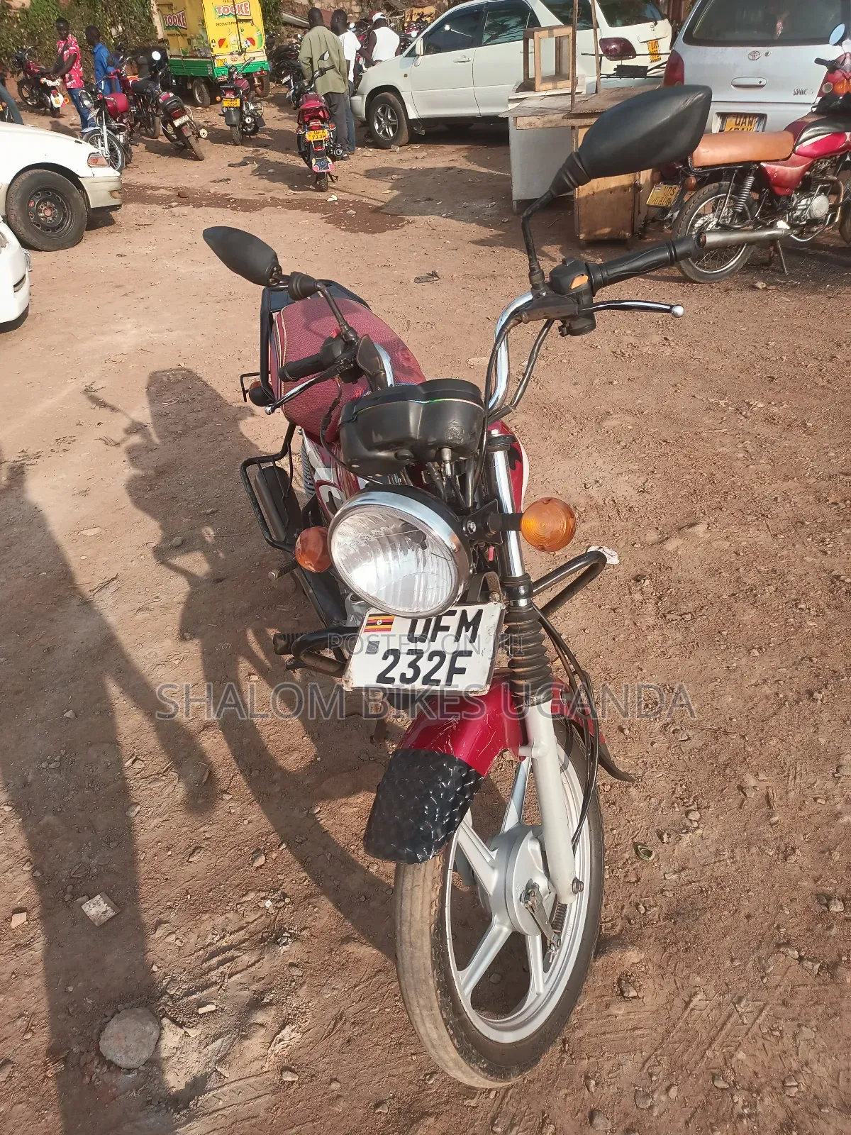TVS HLX 125 2023 Red