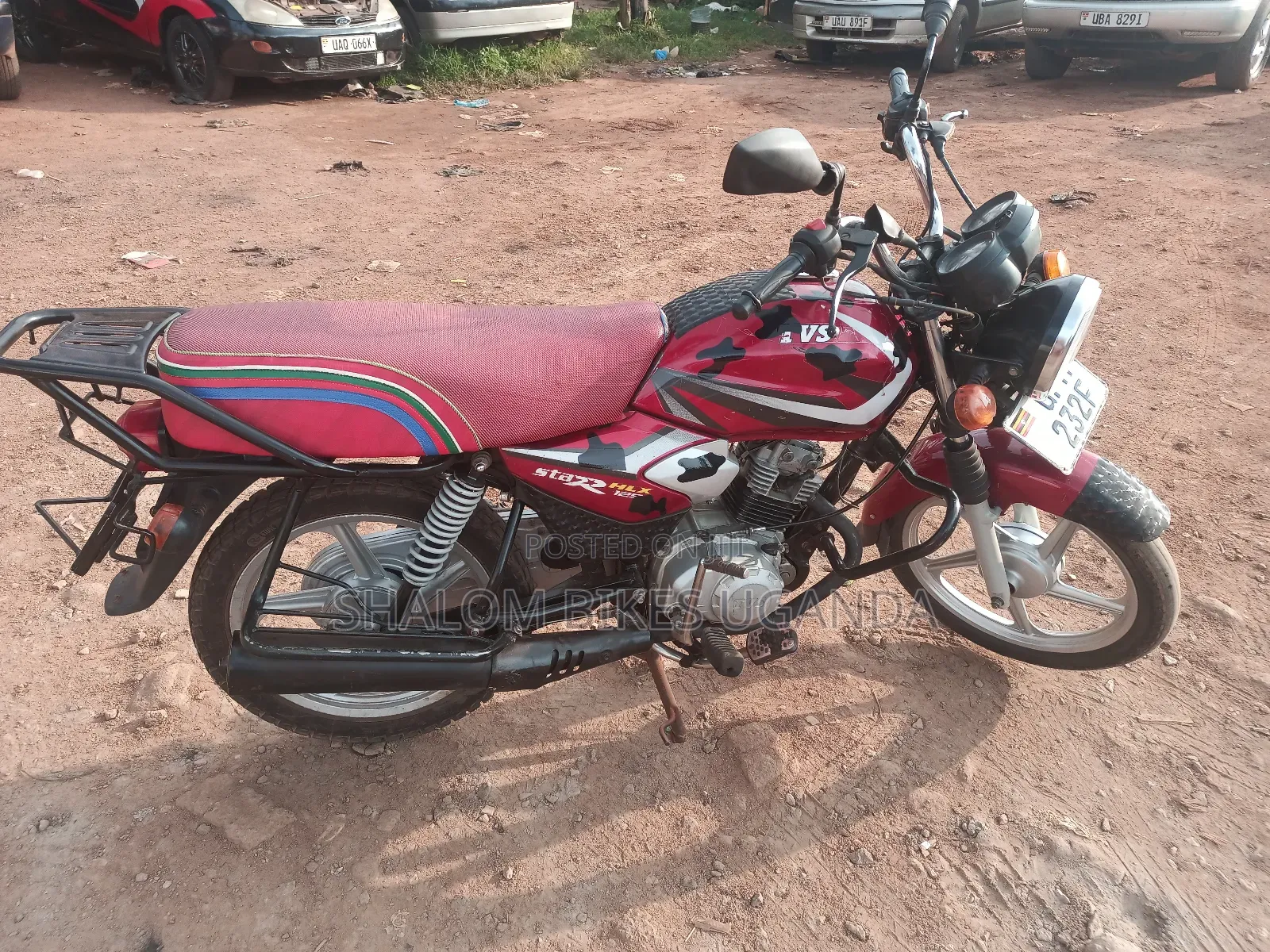 TVS HLX 125 2023 Red
