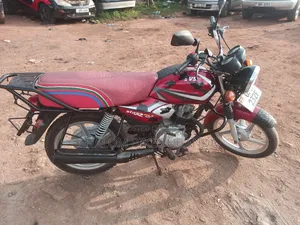 TVS HLX 125 2023 Red