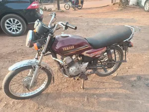 Yamaha Crux 2018 Brown