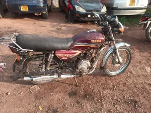 Yamaha Crux 2018 Brown