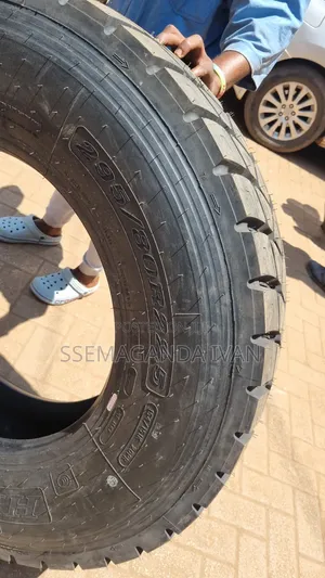 295/80r22.5 Mudgrip Tyres