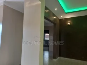 Furnished 4bdrm Villa in Kira for sale