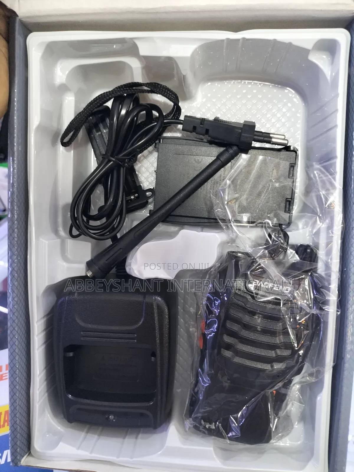 Portable Two Way Radio Call/ Walkie Talkie
