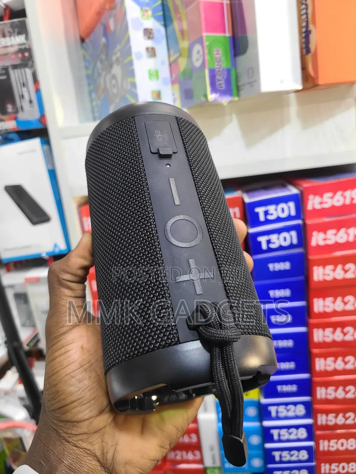 L 20 Bluetooth Speaker
