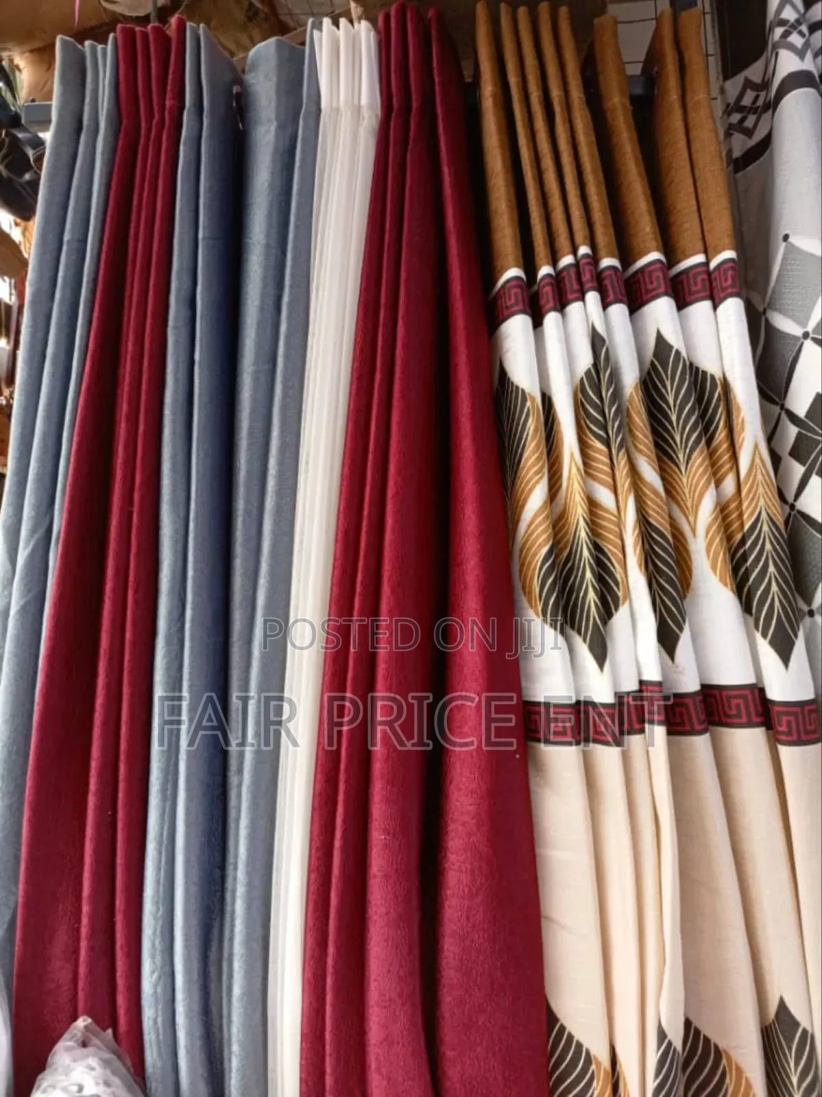 Plain Curtains With Curtain Rods Holes. 3 Metres.( Red)
