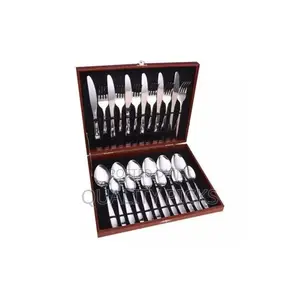 24 Piece Cutlery Set of Spoons, Forks Knives