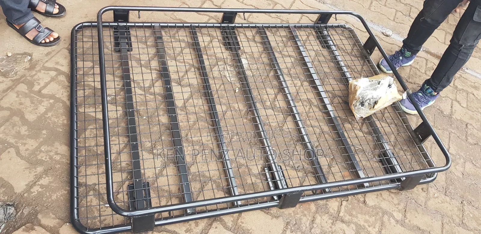 Metal Car Roof Rack/ Carrier for Drone, Landcruiser