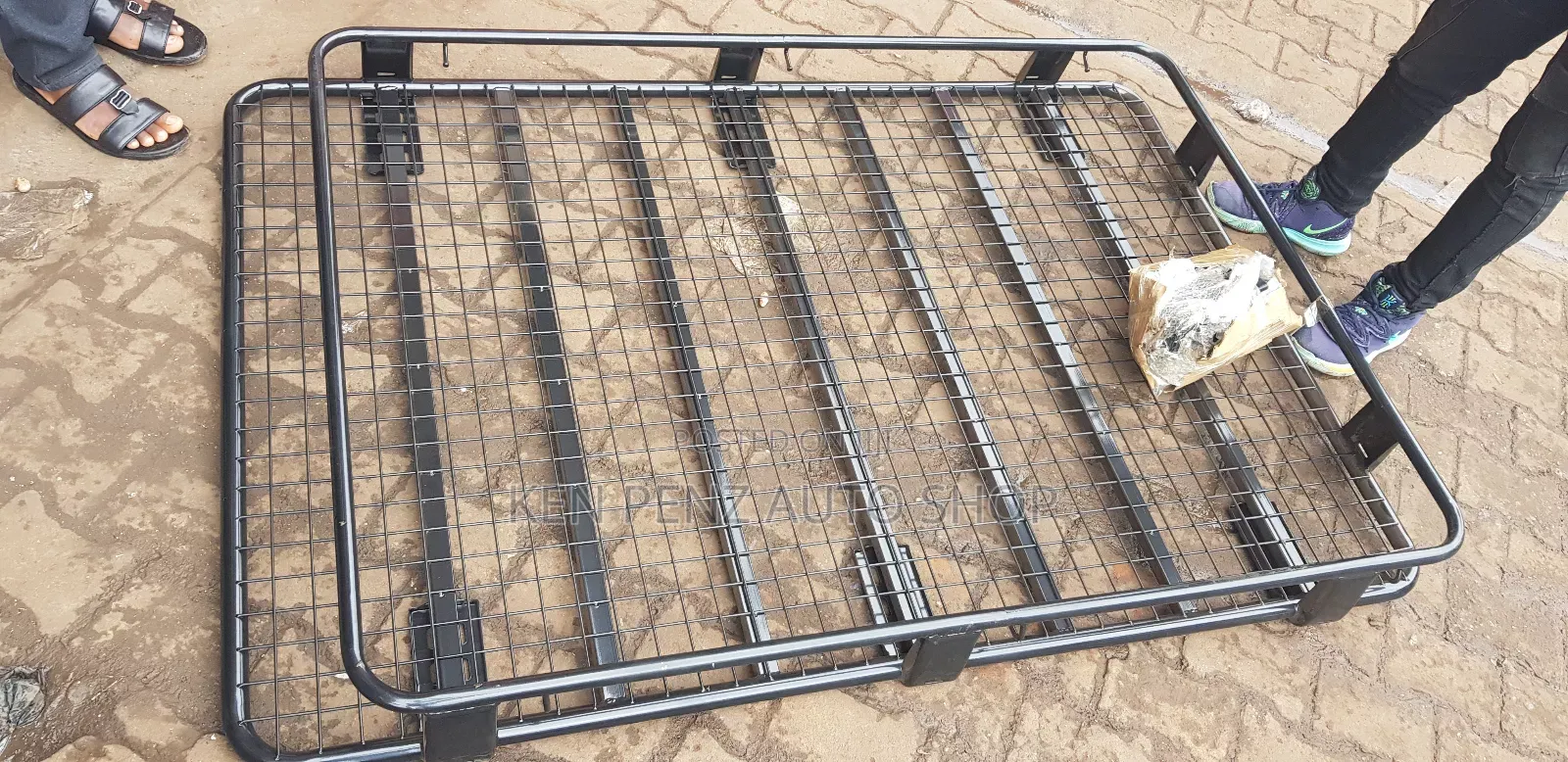 Metal Car Roof Rack/ Carrier for Drone, Landcruiser