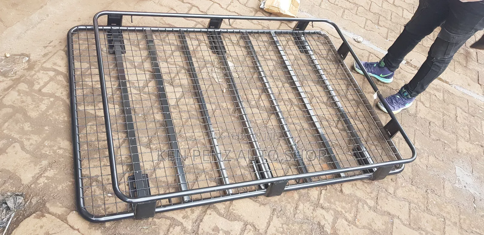 Metal Car Roof Rack/ Carrier for Drone, Landcruiser