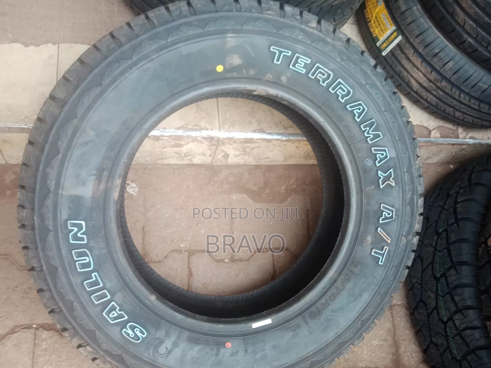 Tire 215/70r16 for Honda , Alphard.