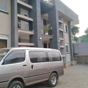6bdrm Block of Flats in Makindye Kizungu, Central Division for sale