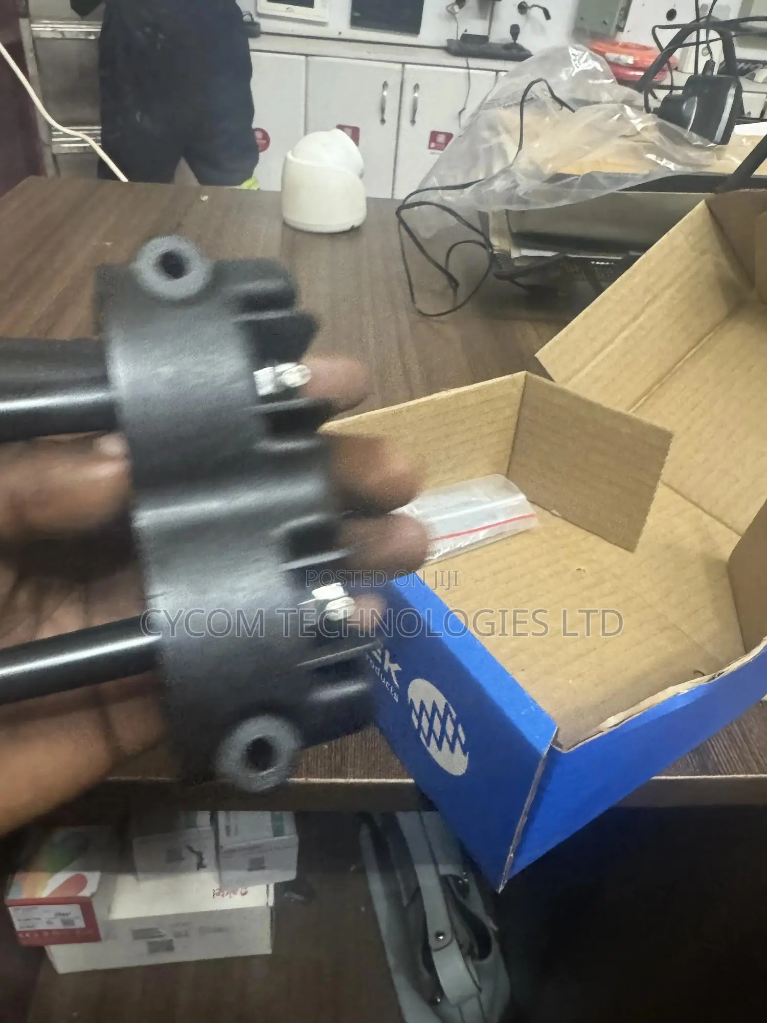 Electric Fence Gate Contacts