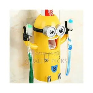Automatic Minions Wash Kit One Toothpaste and Holder