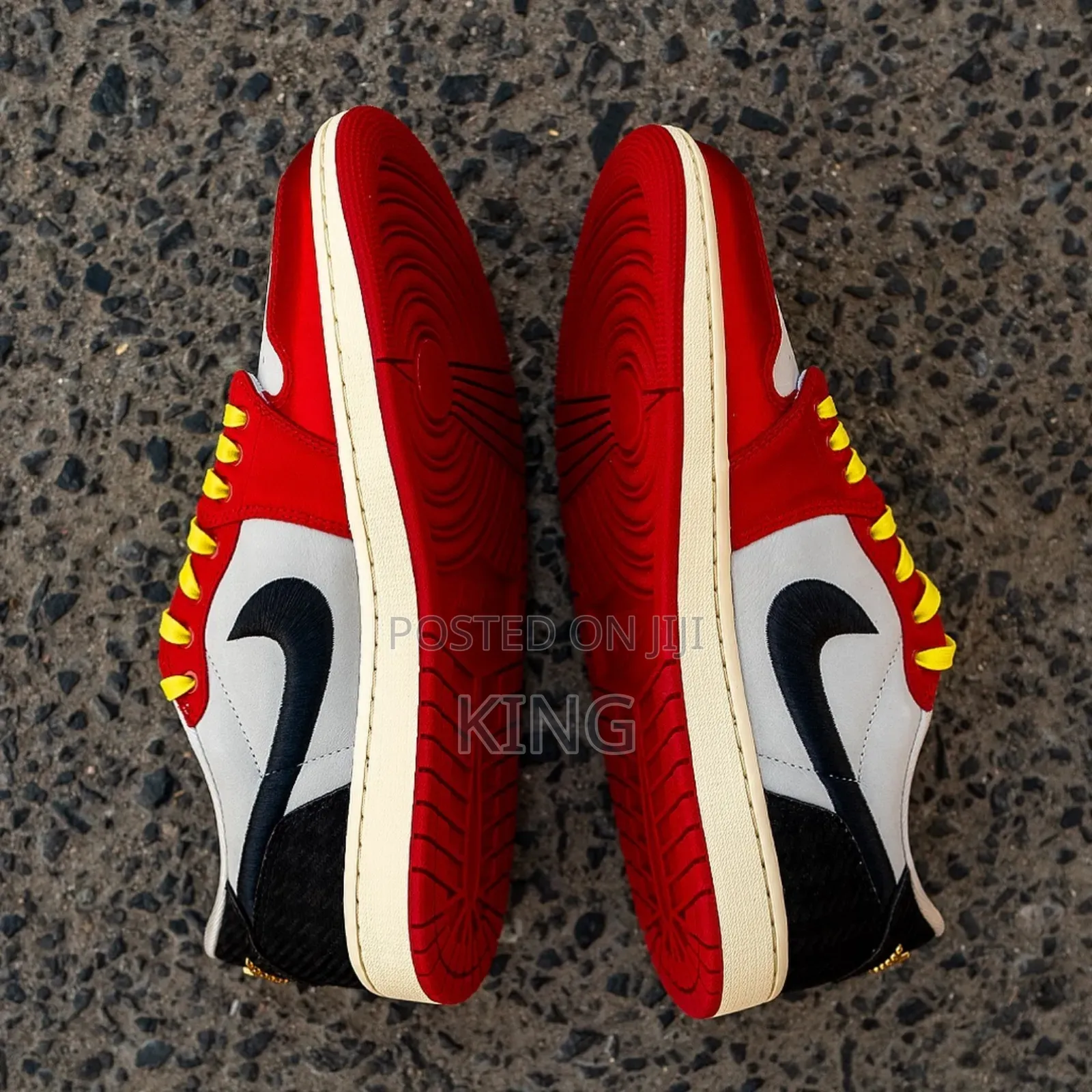 Men's Air Jordan 1 Retro Low OG Trophy Room Away Sneakers