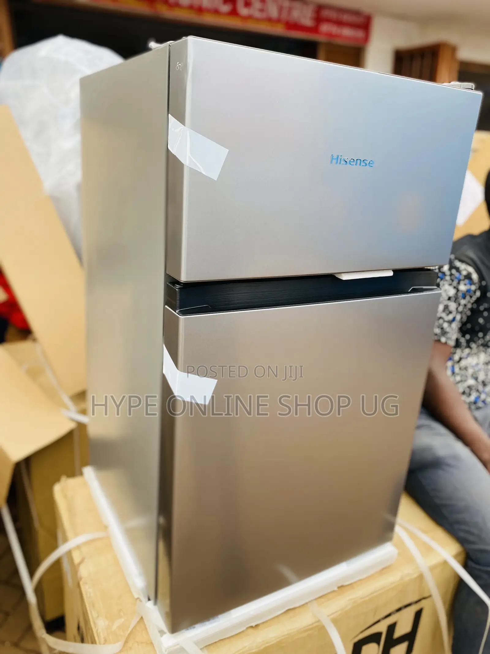 Brandnew Hisense 120L Two Door Fridge