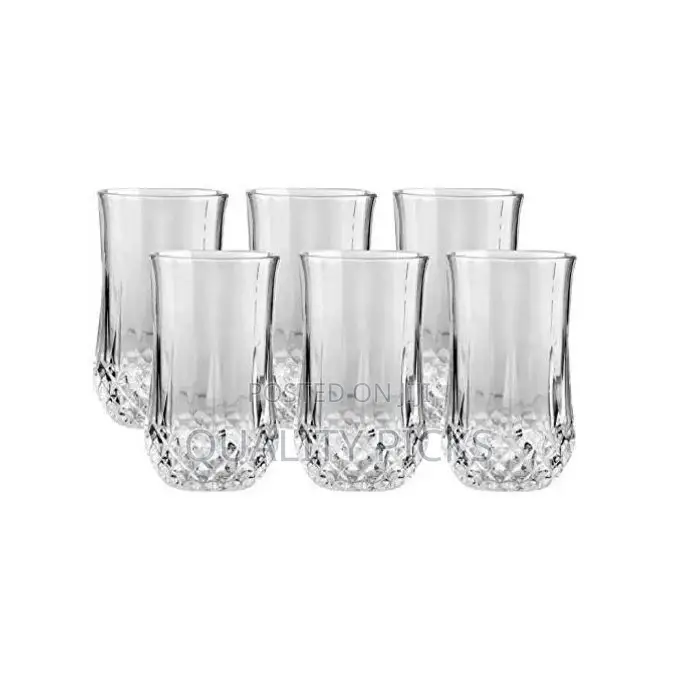 6 Pieces of Diamond Design Juice Glasses - Colorless