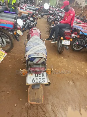 Bajaj Boxer 2019 Red