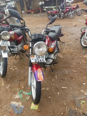 TVS HLX 125 2023 Red