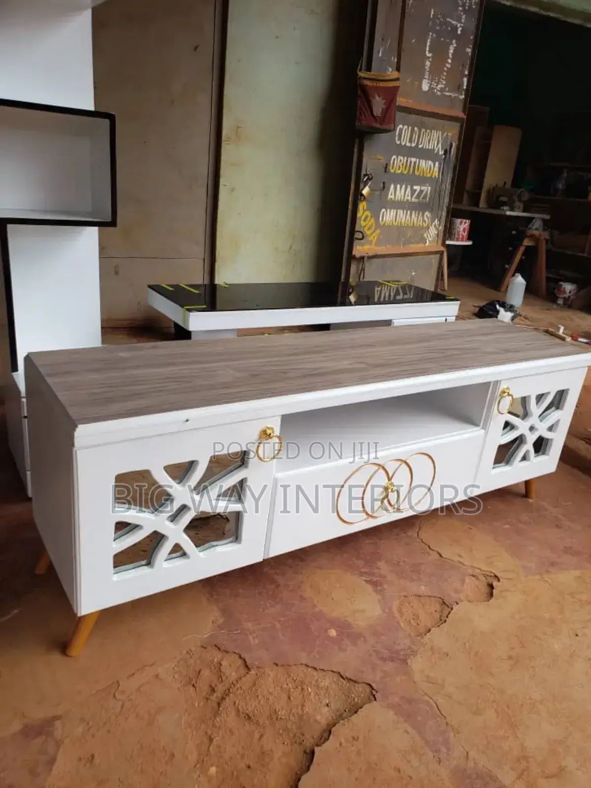 Gray and White Tv Stand 5feet I2