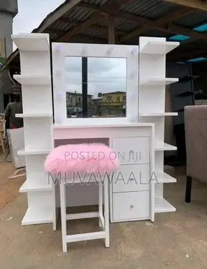 Dressing Mirror and Wall Plant