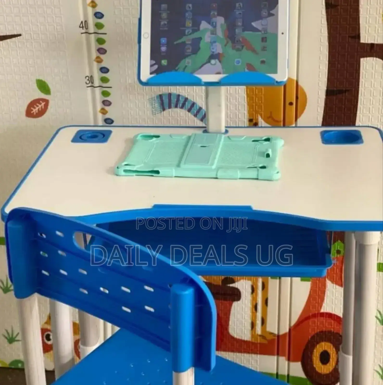 Kids Plastic Reading Table
