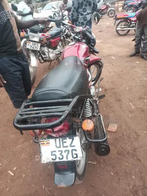 TVS HLX 125 2019 Red