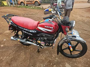 Hero Hunter 125 2022 Red