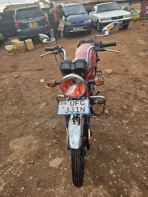 Hero Hunter 125 2022 Red